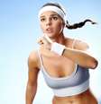 Segundo um estudo alemão, pessoas que mantêm um ritmo intenso de exercícios podem apresentar mais problemas bucais do que aquelas que estão mais acostumadas com uma vida sedentária  Foto: Pressmaster / Shutterstock