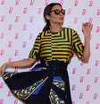 <p>Alinne Rosa usou saia rodada no &uacute;ltimo dia de SPFW</p>  Foto: Léo Franco / AgNews
