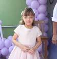 <p>Filha de Ticiane Pinheiro e Roberto Justus posou antes de entrar na festa</p>  Foto: Thiago Duran / AgNews