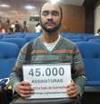<p>Sérgio Andrade da Silva, 33 anos, ficou cego do olho esquerdo graças a um tiro de bala de borracha supostamente disparado por um policial militar</p>  Foto: Janaina Garcia / Terra