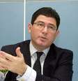<p>Joaquim Levy será o ministro da Fazendo no segundo mandato de DIlma Rousseff</p>  Foto: Wikimedia
