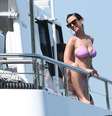 Katy Perry tomou sorvete, pulou no mar e dançou o twerk em iate   Foto: The Grosby Group