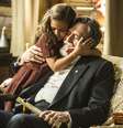 <p>Ernest (Jos&eacute; de Abreu) e P&eacute;rola (Mel Maia) em cena de <em>Joia Rara</em></p>  Foto: Cynthia Salles/TV Globo / Divulgação
