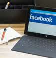 Rendimento dos funcionários ajuda a indicar se o uso das redes sociais está sendo ou não prejudicial para a empresa  Foto: Neirfy / Shutterstock
