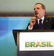 Ministro Armando Monteiro Neto anunciou o novo plano de exportação  Foto: Ueslei Marcelino / Reuters
