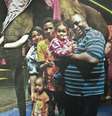 <p>Foto de arquivo de Eric Garner e os filhos durante um passeio em família</p>  Foto: National Action Network / AP