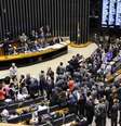 Deputados se reuniram na manhã de quarta e finalizaram a sessão apenas no final da madrugada de quinta  Foto: Gabriela Korossy / Agência Câmara