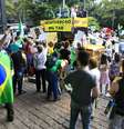 <p>Protestos contra Dilma j&aacute; ocorriam&nbsp;desde o fim das elei&ccedil;&otilde;es do ano passado</p>  Foto: Vilmar Bannach / Futura Press