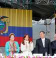 <p>"O mundo inteiro vai ser afetado, de uma forma ou de outra, alguns positivamente, outros negativamente", diz Dilma. Na foto, a presidente aparece ao lado dos líderes dos países que compõem a Unasul</p>  Foto: Roberto Stuckert Filho / Presidência da República