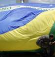 <p>Governo Dilma não deve entrar em atrito com militares com escândalo de corrupção e oposição forte</p>  Foto: Reuters