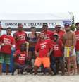 Domingo é dia de descansar e comer muito? Para Gracyanne Barbosa, não. Nesta tarde, a mulher de Belo resolveu correr ao ar livre na praia do Pepê, na zona oeste do Rio de Janeiro, e acabou causando tumulto entre os marmanjos  Foto: Wallace Barbosa / AgNews