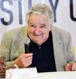 Presidente do Uruguai, José Mujica, sorri durante cerimônia de assinatura de acordos no México -5/12/2014.  Foto: Victor Ruiz Garcia / Reuters