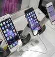 Próximo iPhone pode ter nova tecnologia na tela  Foto: Aaron P. Bernstein / Getty Images
