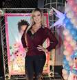 <p>"Quero estar com meu filho e família", disse a modelo em comunicado à imprensa</p>  Foto: Thiago Duran e Caio Duran / AgNews