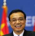 Premiê da China, Li Keqiang, sorri durante entrevista coletiva, em foto de arquivo. 17/12/2014  Foto: Djordje Kojadinovic / Reuters