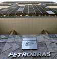<p>Vista da sede da Petrobras, no Rio de Janeiro</p>  Foto: Sergio Moraes / Reuters