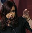 Kirchner fraturou o tornozelo e teve de cancelar sua viagem ao Brasil; vice a substituirá  Foto: Jessica Rinaldi / Reuters