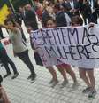 Manifestantes protestaram contra a extinção da Secretaria de Políticas das Mulheres  Foto: Daniel Favero / Terra