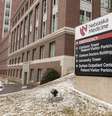 Paciente com suspeita de ebola deve chegar no hospital de Nebraska neste domingo  Foto: Brian C. Frank / Reuters