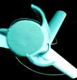 <p>Caso não tenha vento, o Trinity coloca seu usuário para trabalhar: o gadget possui uma alavanca para ser usada, basta por 'o muque' para se exercitar</p>  Foto: Eco Desenvolvimento