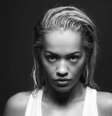 David Beckham, Rita Ora e Pharrell durante vídeo promocional do tênis Superstar  Foto: Adidas / Divulgação