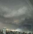 <p>Nuvens carregadas cobrem o céu na região do Shopping Morumbi</p>  Foto: Vanessa Aparecida Viana de Almeida / vc repórter