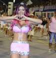 Thaís Bianca, ex-panicat do programa Pânico, participou do ensaio técnico da Rosas de Ouro na noite desse sábado (17), no Sambódromo do Anhembi, em São Paulo. A modelo vestiu um look bem decotado e que também deixava suas pernas e barriga sarada à mostra.  Foto: Leo Franco / AgNews