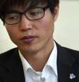 <p>O dissidente norte-coreano Shin Dong-hyuk</p>  Foto: Denis Balibouse / Reuters