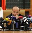 <p>O presidente do Iêmen, Abd Rabbu Mansour Hadi, durante cerimônia de assinatura de acordo entre o governo e os rebeldes do grupo Houthi, em Sanaa</p>  Foto: Mohamed al-Sayaghi / Reuters