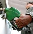 <p>Aumento esperado era, no m&aacute;ximo, de R$ 0,22 para a gasolina e R$ 0,15 para o diesel. Foram constatados, por&eacute;m, aumentos acima de R$ 0,50</p>  Foto: Reforma 