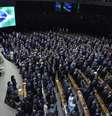 Os 513 deputados fizeram o julgamento na cerimônia de posse  Foto: Agência Brasil