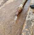 <p>Entre as medidas está a multa de R$ 1 mil para quem for flagrado desperdiçando água.</p>  Foto:  