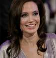 <p>Mãe, atriz, diretora e ativista, Angelina Jolie é mulher mais admirada do mundo</p>  Foto: Getty Images 