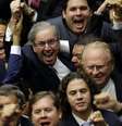 <p>Deputado Eduardo Cunha comemora vitória na eleição para a presidência da Câmara</p>  Foto: Ueslei Marcelino / Reuters