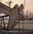 <p>Movimento acontece em um momento em que a Petrobras aumentou a produção de petróleo no país</p>  Foto: David McNew / Reuters