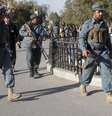Policiais afegãos em Nangarhar, em foto de arquivo. 05/03/2012  Foto: Parwiz / Reuters