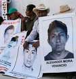 <p>Os familiares dos 43 estudantes desaparecidos falaram à ONU que não acreditam na investigação do governo mexicano</p>  Foto: Henry Romero / Reuters