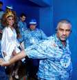 <p>Juliana Paes deixa o camarote da Boa para desfilar</p>  Foto: Felipe Assumpção / AgNews