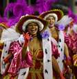 <p>Com o enrendo Simplesmente Elis - A fábula de uma voz na transversal do tempo, a Vai-Vai fez um desfile contagiante</p>  Foto: Nelson Almeida / AFP
