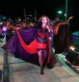 <p>Cantora Daniela Mercury puxa trio usando fantasia de vampira</p>  Foto: Dilson Silva / AgNews