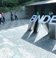 <p>Juros para financiamento do BNDES ficam mais altos</p>  Foto: istoé