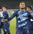 <p>Para o Porto, era melhor ver Danilo no Barcelona, mas... ele quis o Real Madrid</p>  Foto: Arnd Wiegmann / Reuters