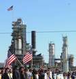 <p>Trabalhadores podem para 15&nbsp;refinarias nos EUA</p>  Foto: Kevin Goldy / AP