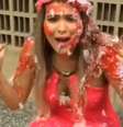 <p>Geisy Arruda passou pela experi&ecirc;ncia do trote; registro foi feito em v&iacute;deo</p>  Foto: Facebook / Reprodução