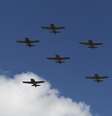 Aviões de combate Super Tucano da Força Aéra da Colômbia em voo de demonstração. 24/02/2015  Foto: John Vizcaino / Reuters