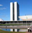 <p>Deputados anunciaram que não utilizarão a verba de passagens aéreas para transportar cônjuges</p>  Foto: Divulgação