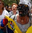 Manifestantes se reúnem em protesto contra adolescente morto no Estado de Táchira, na Venezuela. 25/02/2015.  Foto: Carlos Garcia Rawlins / Reuters