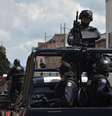 Policial mexicano em um jipe em Morelia, no Estado mexicano de Michoacán. 28/10/2013  Foto: Alan Ortega / Reuters