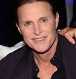 <p>Bruce Jenner disse às filhas que está se tornando uma mulher</p>  Foto: Getty Images 