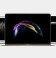 <p>Sua tela de 12.1 polegadas possui resolução de 2304 x 1440 pixels e consome 30% menos de energia que o antigo modelo</p>  Foto: Apple / Divulgação